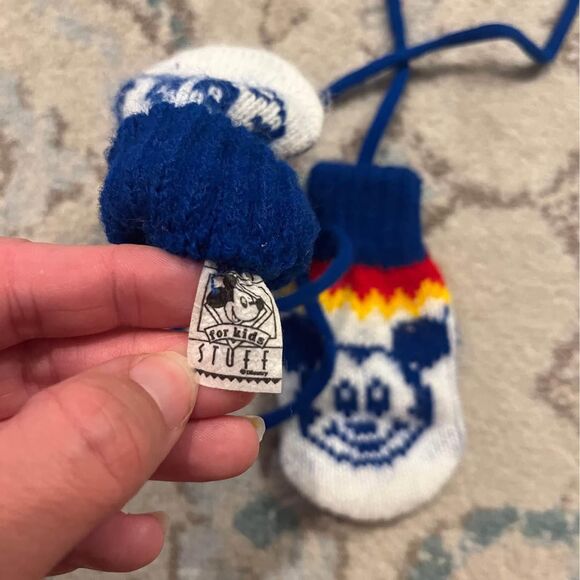 Vintage Mickey Mouse Attached Mittens - Picture 2 of 3